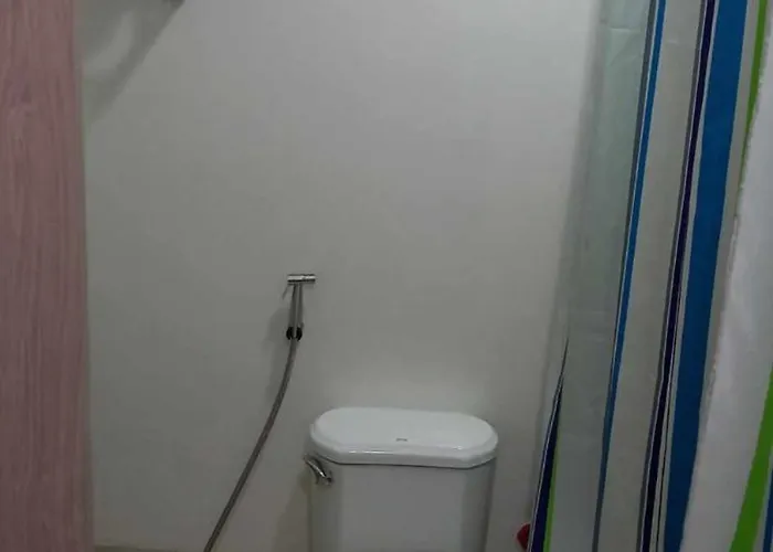 Trees Residences 1 Bedroom With Netflix And Bluetootth Karaoke Speaker With 2 Mini Microphone *