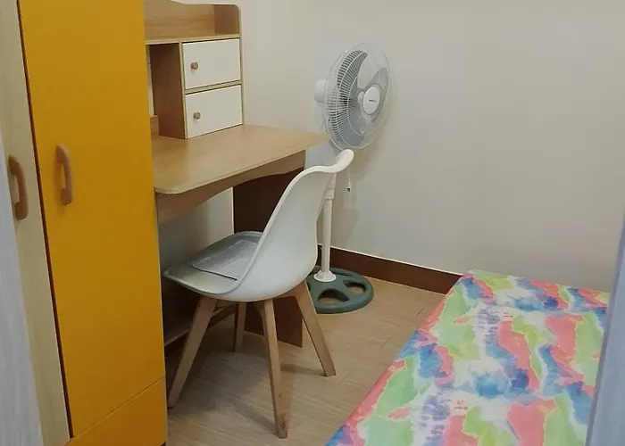 Trees Residences 1 Bedroom With Netflix And Bluetootth Karaoke Speaker With 2 Mini Microphone Apartamento *