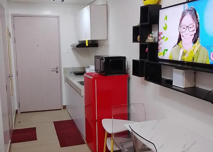 Trees Residences 1 Bedroom With Netflix And Bluetootth Karaoke Speaker With 2 Mini Microphone Apartamento Manila