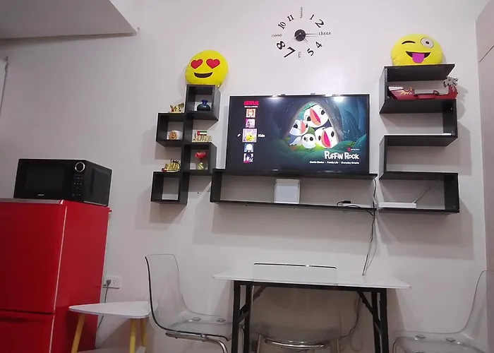 Trees Residences 1 Bedroom With Netflix And Bluetootth Karaoke Speaker With 2 Mini Microphone Apartamento Manila