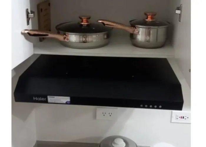 Trees Residences 1 Bedroom With Netflix And Bluetootth Karaoke Speaker With 2 Mini Microphone