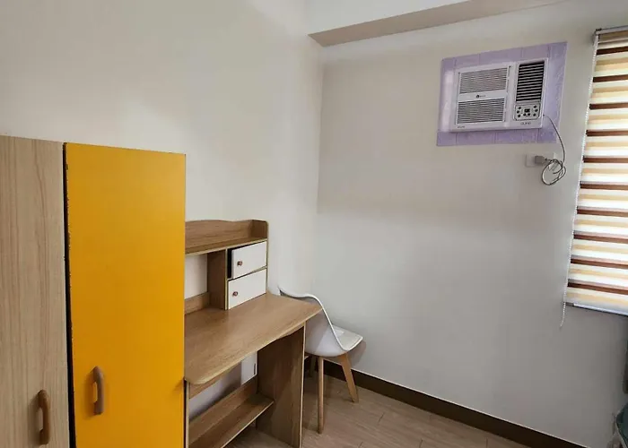 Trees Residences 1 Bedroom With Netflix And Bluetootth Karaoke Speaker With 2 Mini Microphone